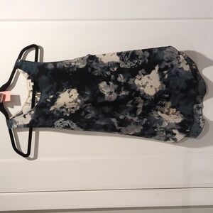 Wilfred  Black and white Floral tank